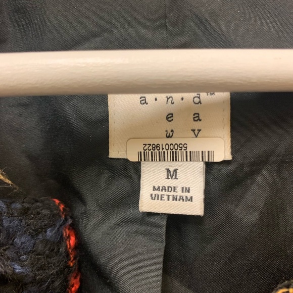 Fall Tweed Jacket - Picture 2 of 2